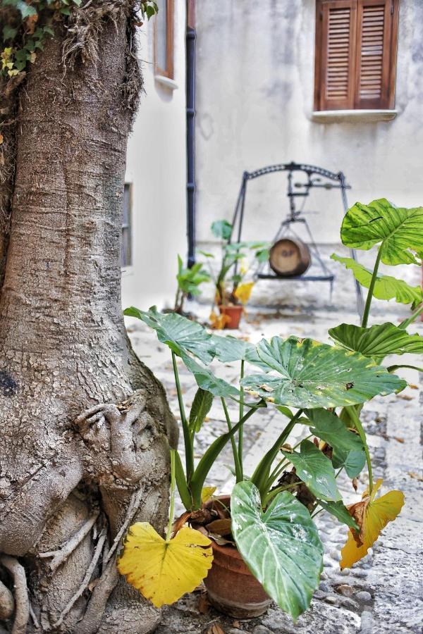B&B Garibaldi Alcamo Dış mekan fotoğraf