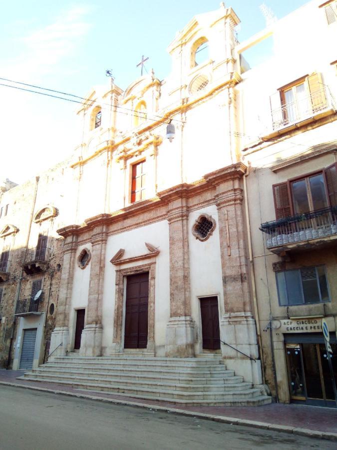B&B Garibaldi Alcamo Dış mekan fotoğraf