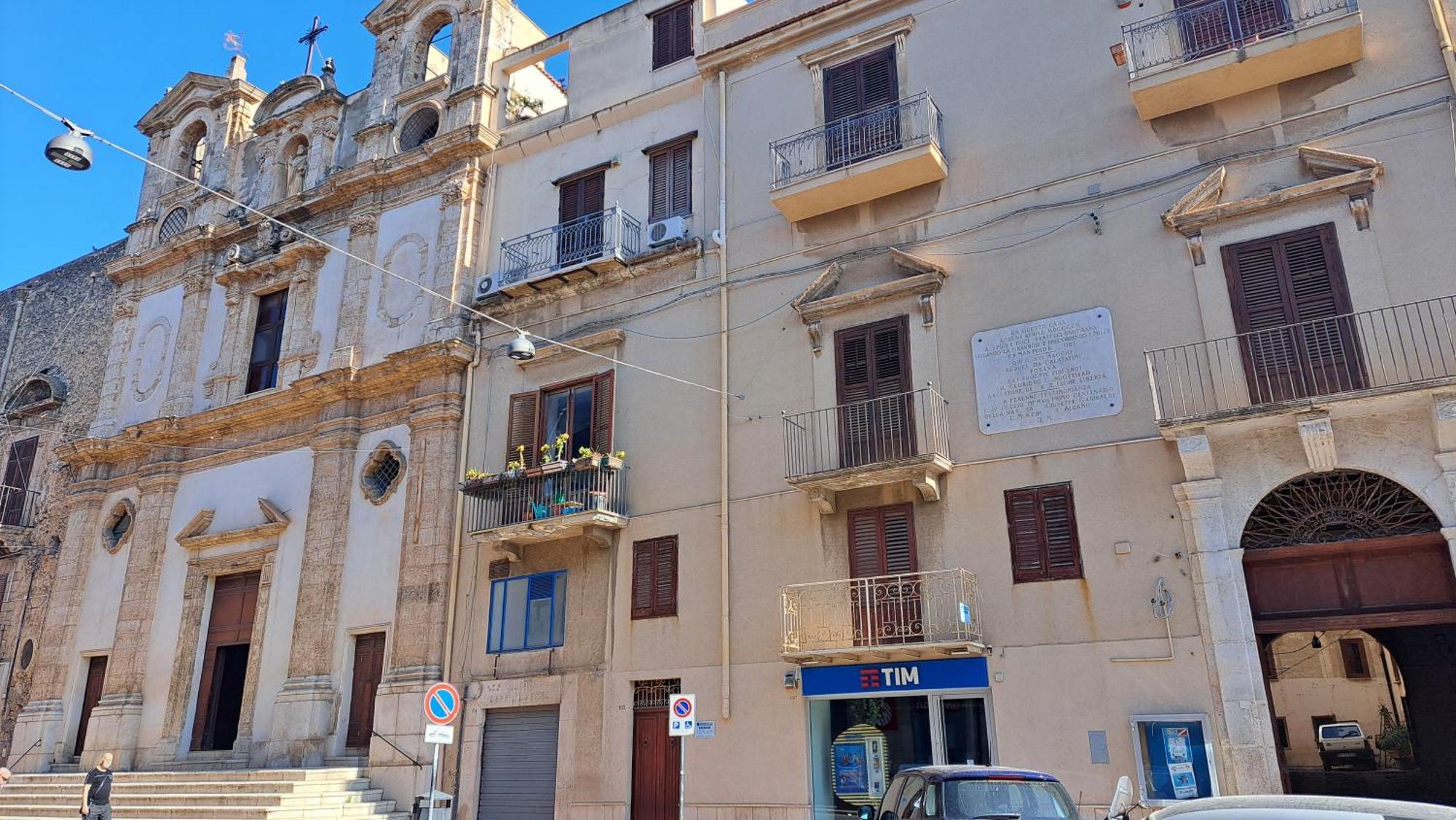 B&B Garibaldi Alcamo Dış mekan fotoğraf