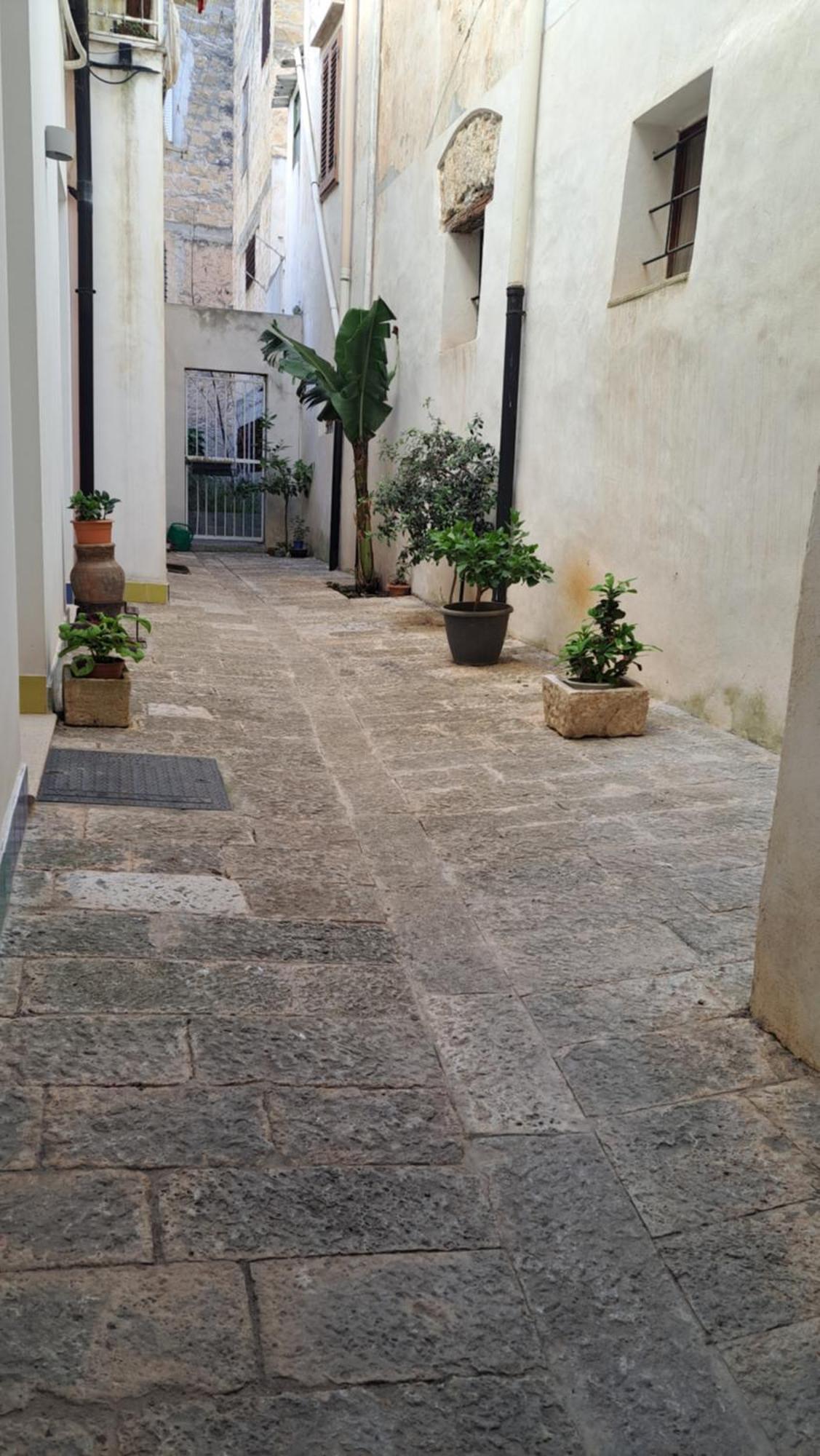 B&B Garibaldi Alcamo Dış mekan fotoğraf